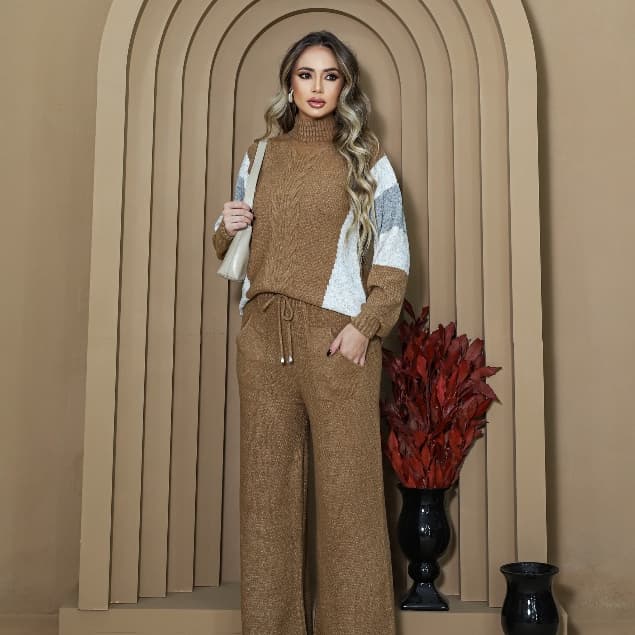 Conjunto Feminino Estilosa Mousse Premium Calça Flare Listras Roupa Feminina Blusa  Longa Inverno