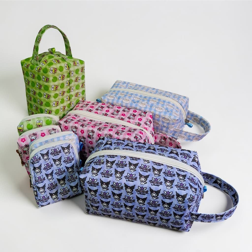 Kit 2 pçs Necessaire e Porta Moedas Sanrio Kuromi Hello Kitty Estojo Escolar Bolsa Maquiagem Feminino e Infantil