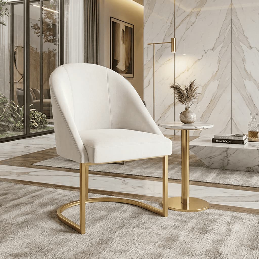 Poltrona Cadeira Lua Mesa de Jantar Decorativa Pés de Ferro Base Industrial - Lua Nova