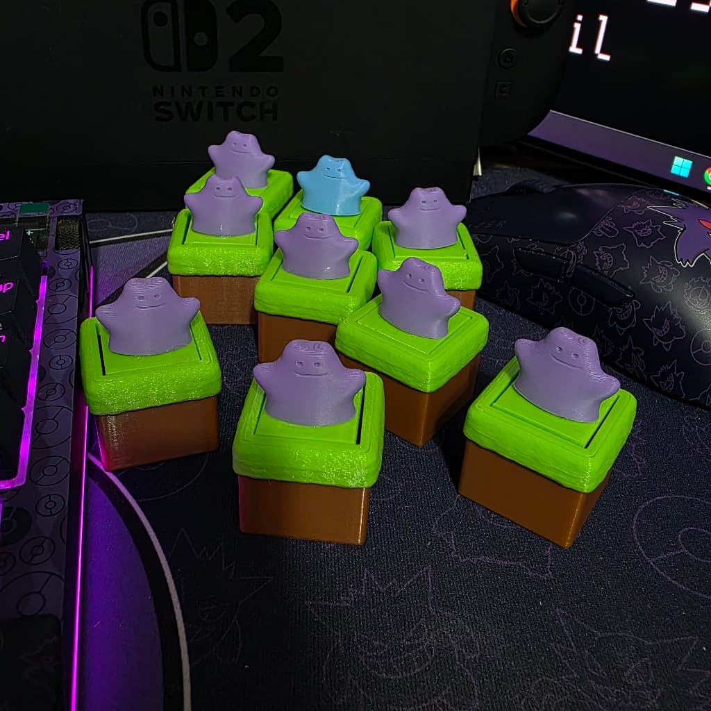 Chaveiro Clicker Ditto Pokémon Pokopia – Switch Mecânico Anti-Stress | Teclado Keychain