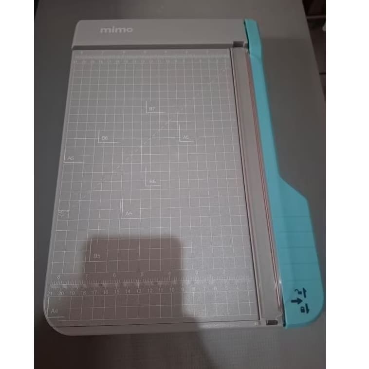 Guilhotina A4 - Mimo - USADA