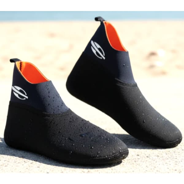 botinha para jogar BEACH TENNIS  em neoprene mormaii bota termica