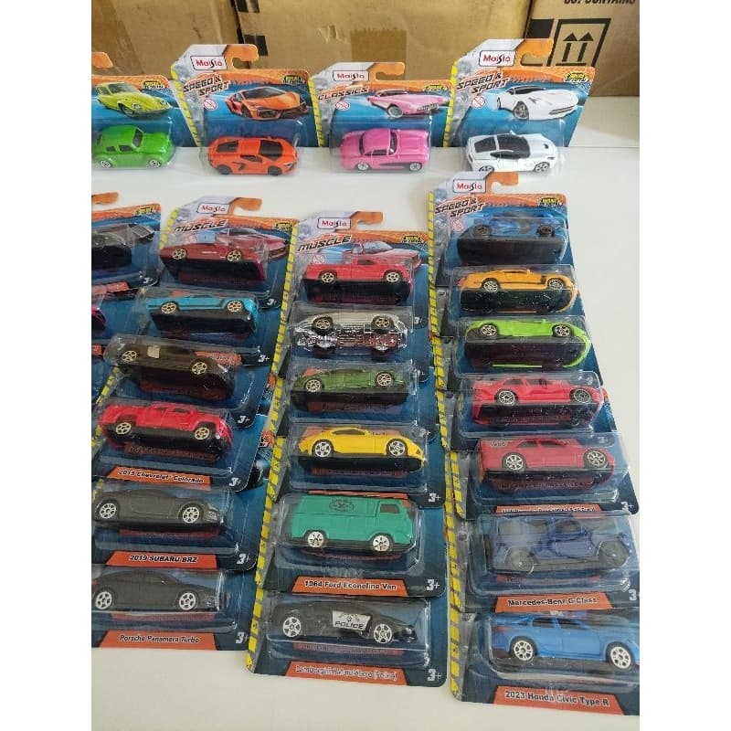 Carro Carrinho Maisto Mini , Muitos modelos Top ! As minis não perde para Hot Wheels não.
