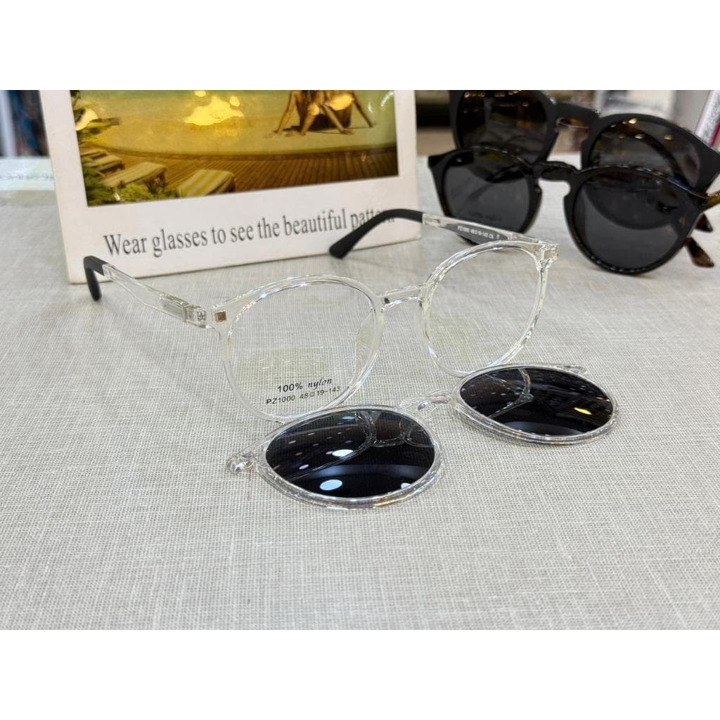 Armação de óculos feminina moderna, modelo 2 em 1 com lentes de encaixe polarizadas.PZ10021