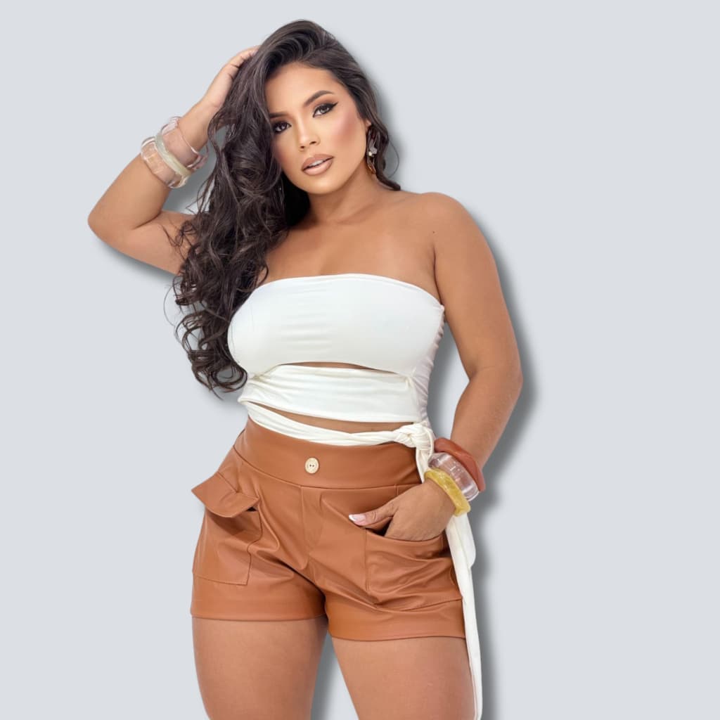 Short Couro Feminino com elastano Short Blogueira São João
