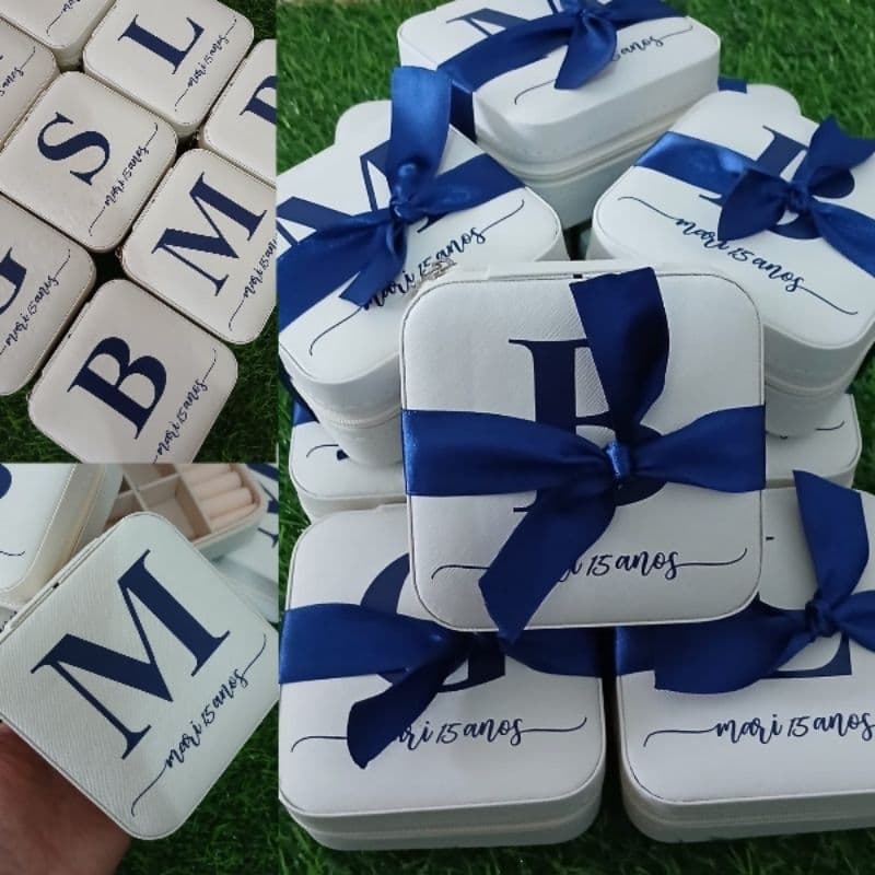 5 10 12 Lembrança para Madrinhas Porta Joias Necessarie Caixa Bolsa Personalizado Iniciais e nomes