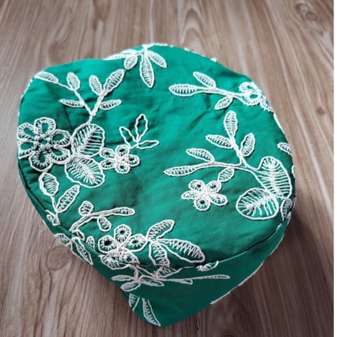 Quepe / Ekete / Equete / Filá de Lesie Verde Umbanda Candomblé