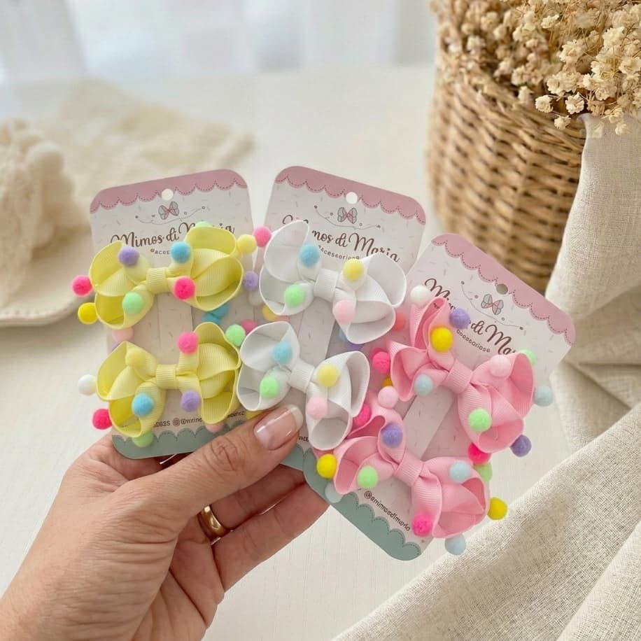Duplinha de laços algodão doce. Lacos na presilha ou Xuxinha. Parzinho de laços pompom.