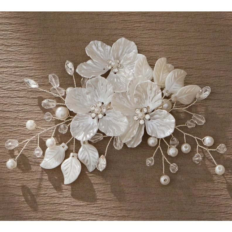 Presilha de Cabelo Noiva Flores com Pérolas e Cristais Acessório para Casamento Penteado Festa