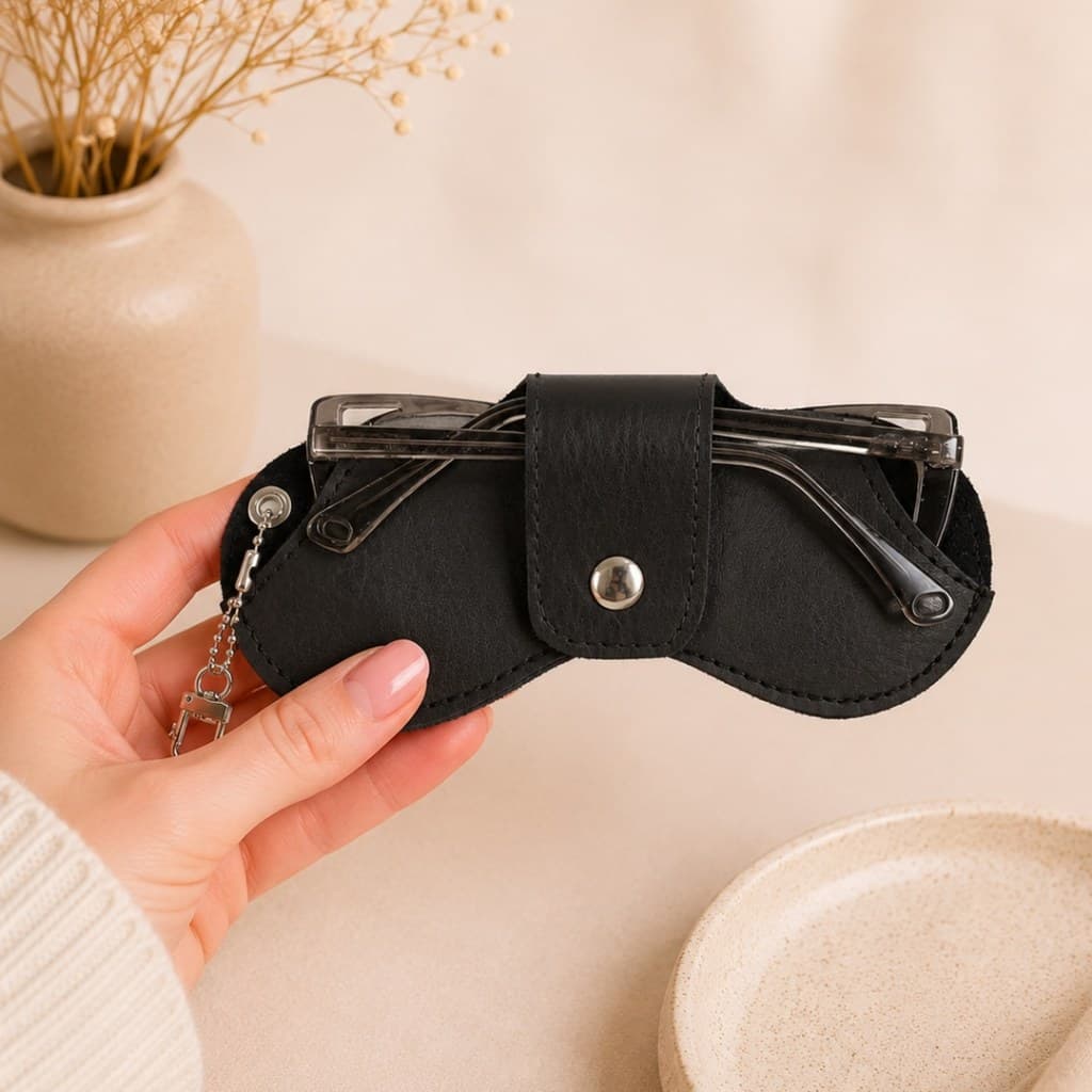Porta Óculos Feminino Charm Bag Personalizado Estojo Couro Sintético Montana Artesanal