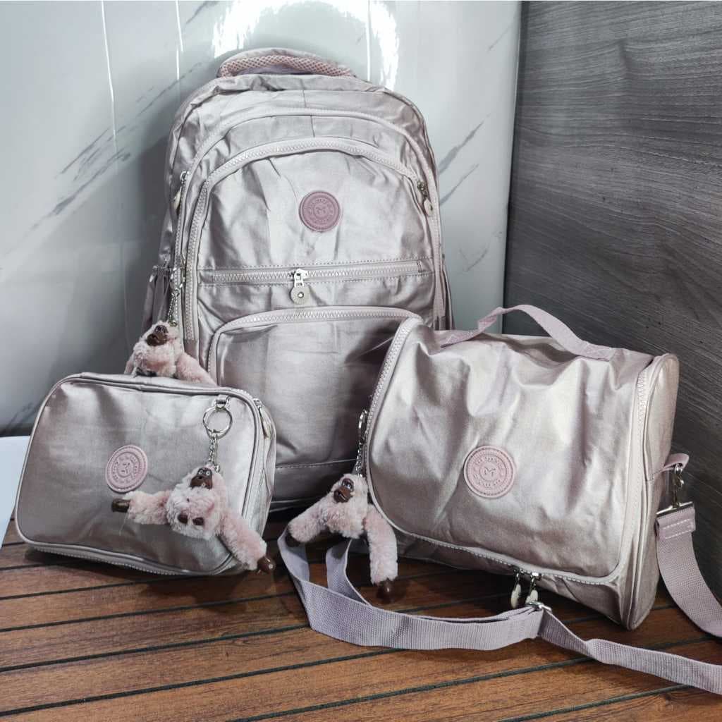 Mochila de costas/Juvenil metalizada -Kit Mochila + Lancheira + Estojo   - Volta às Aulas