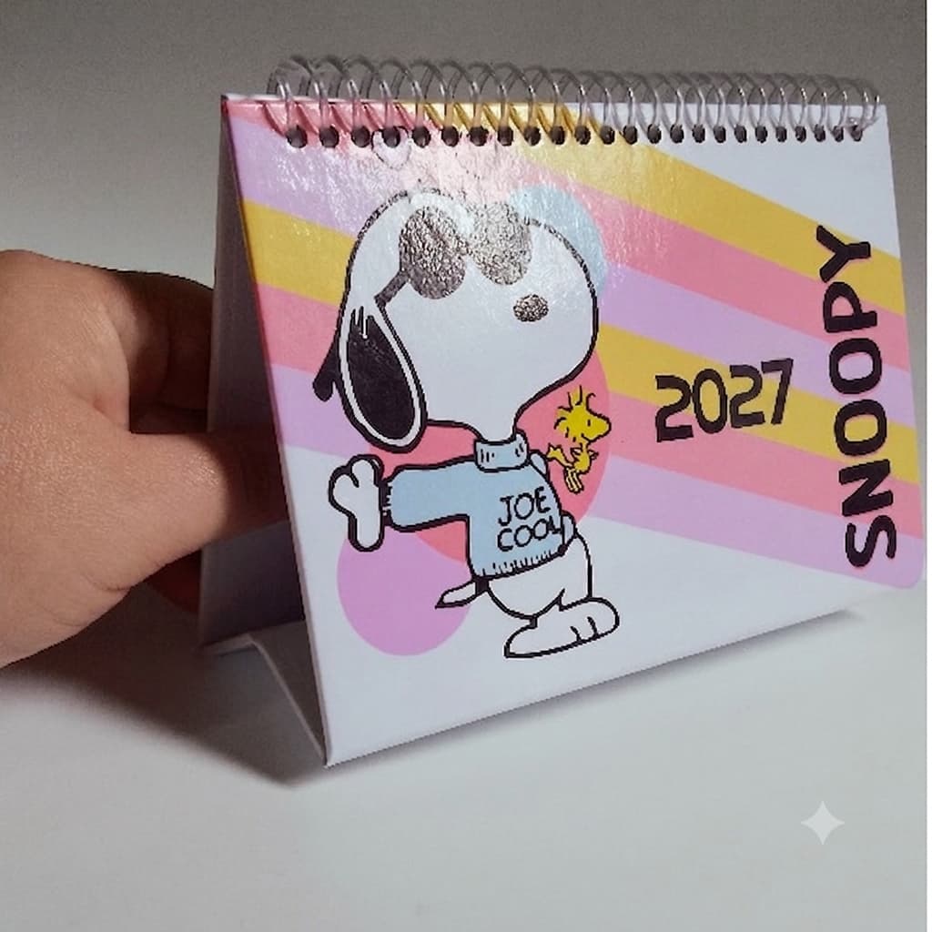 Calendário de Mesa 2027 Snoopy • A6 / A5 • Espiral • 1 mês por folha
