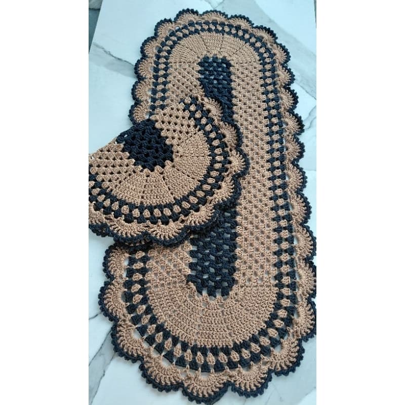 kit 1 passadeira 1,10cm e 1 tapete 65cm em crochê