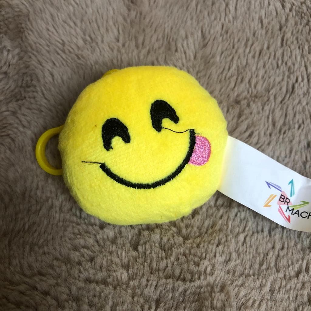 Chaveiro de pelúcia smile BR Machine