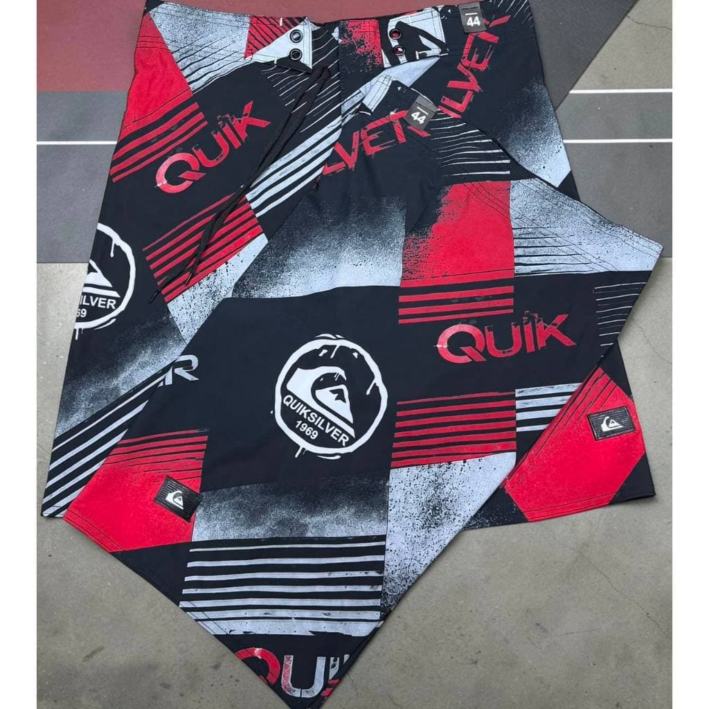 Bermuda Masculina surf  Estampada  com Pac emborrachado