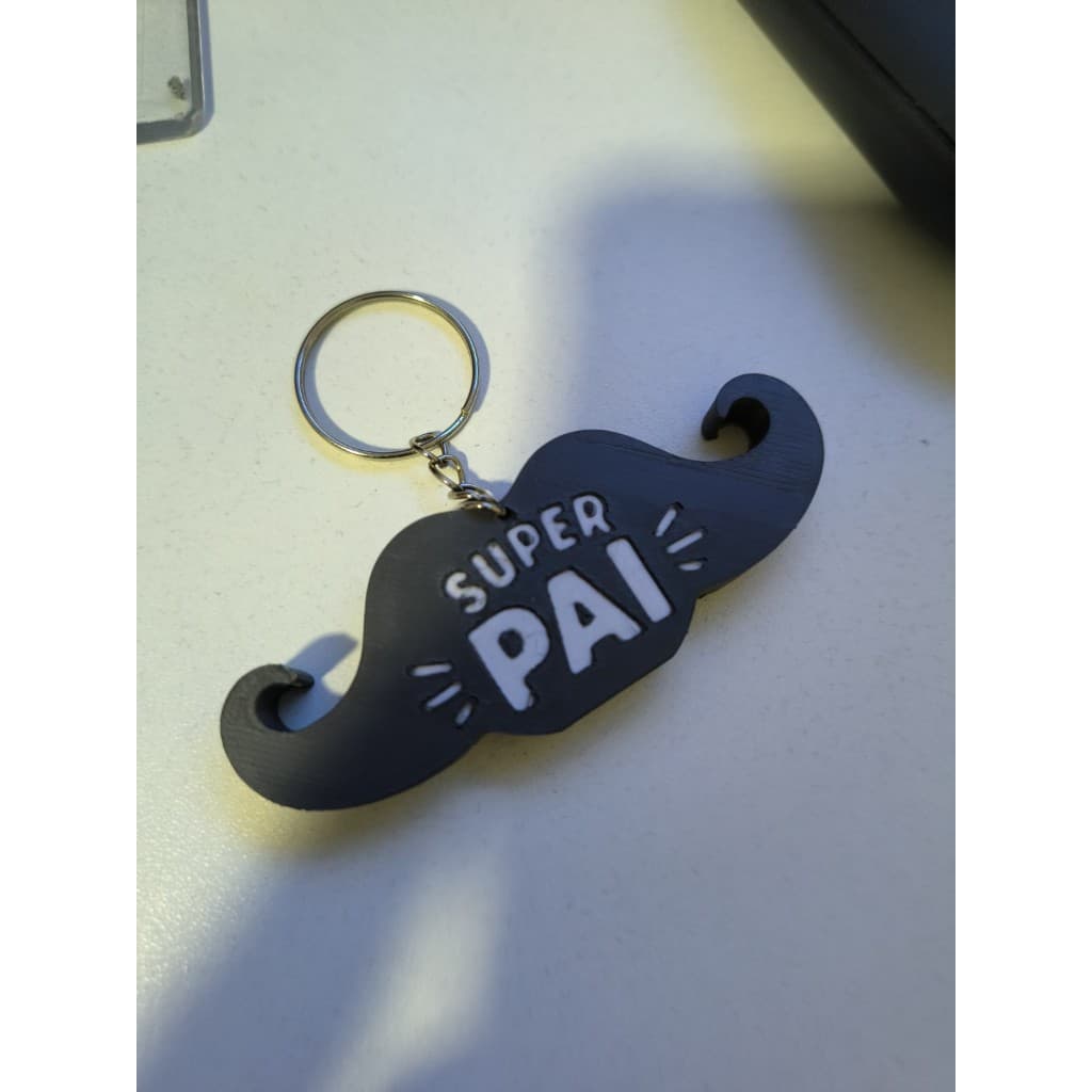 Chaveiro Abridor de Latas Bigode Super Pai | Presente Criativo para Dia dos Pais Abridor de Latas