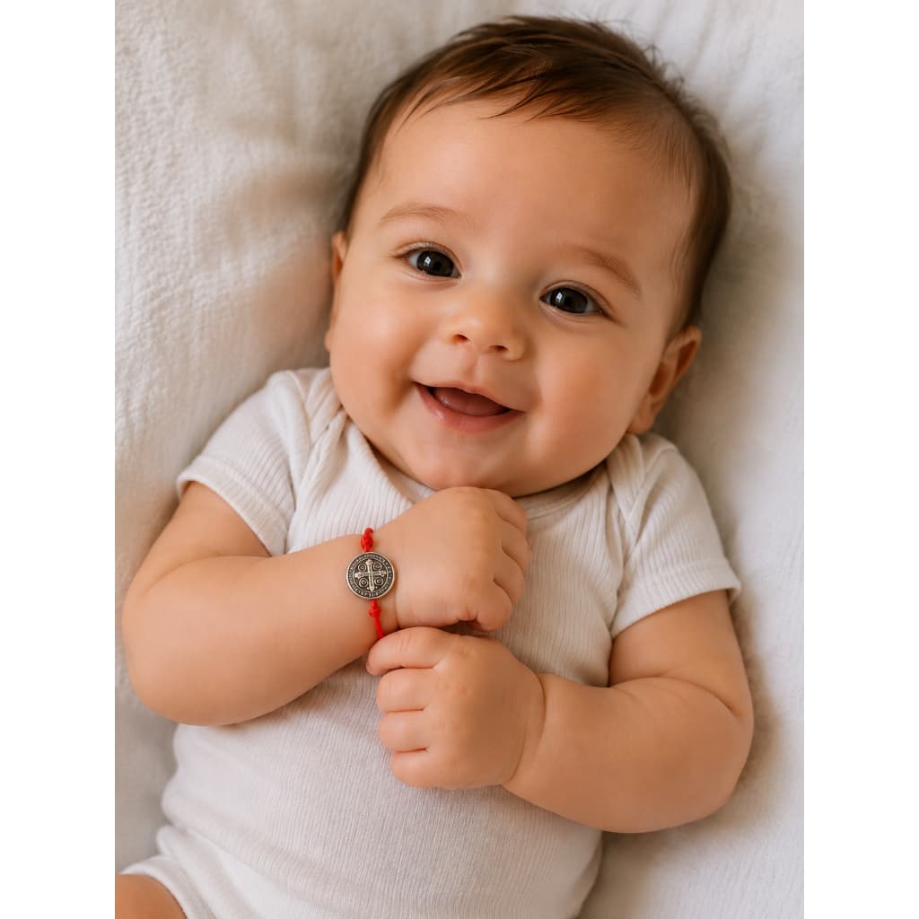 Pulseira Infantil Medalha De São Bento Prata Aço Charms Artesanal