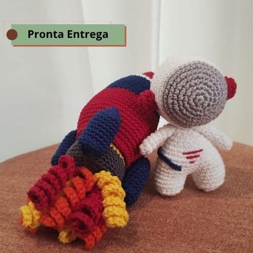 Kit Naninha Foguete + Chocalho Astronauta em Amigurumi | Presente para Bebê