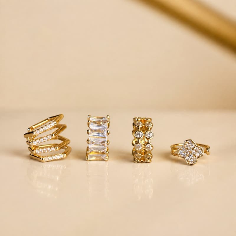 Piercing Orelha Fake Feminino Banhado a Ouro Encaixe Ajustável