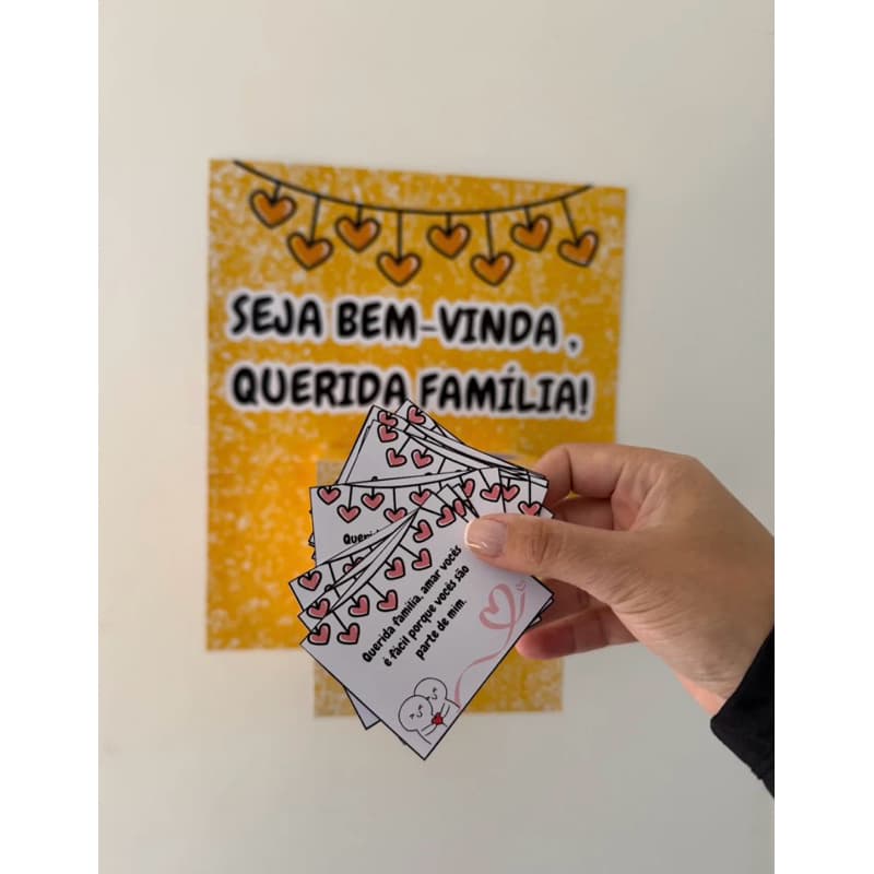 Caixa Querida Família - Com Recadinhos Fofos - Tags Motivacionais