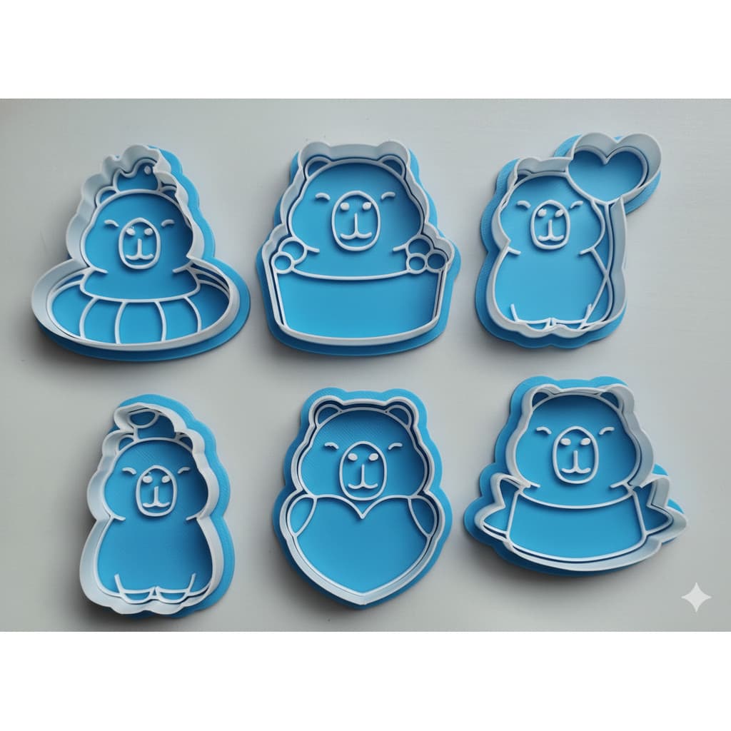 Kit 6 Cortadores de Biscoito Páscoa: Capivaras Fofas