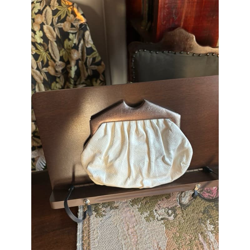 bolsa Branca de couro legítimo com alça brechó vintage