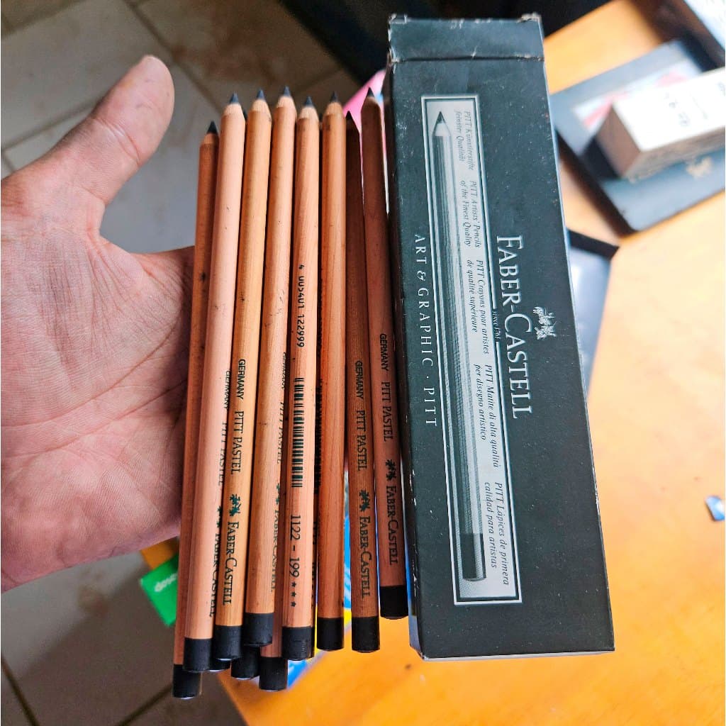 12 Lápis Pastel Seco Faber-Castell PITT Preto 199 (Novo/Vintage)