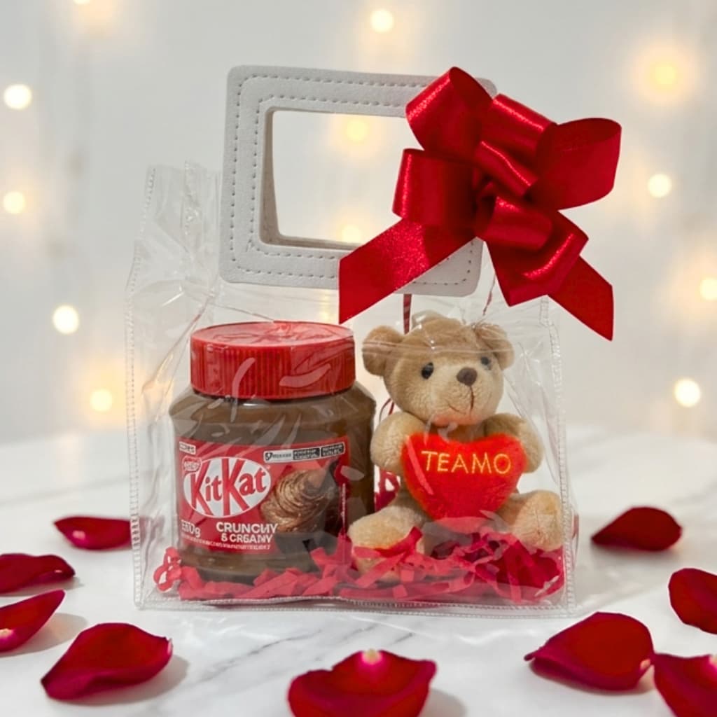 Presente Dia das Mães Kit Chocolate Creme KitKat Ursinho CoraçãoTe Amo Mimo Lembrancinha