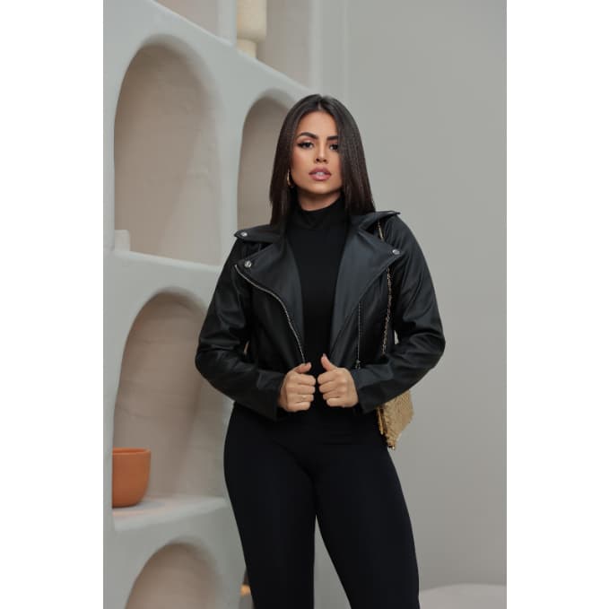 Jaqueta Feminina Courino com Zíper Assimétrico Manga Longa Ajustada Moda Inverno Elegante