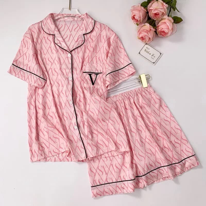 Pijamas Femininos Rosa e Azul Bebê detalhe em V Cetim Premium, Pijama Americano conjunto, pós cirúrgico, amamentação.
