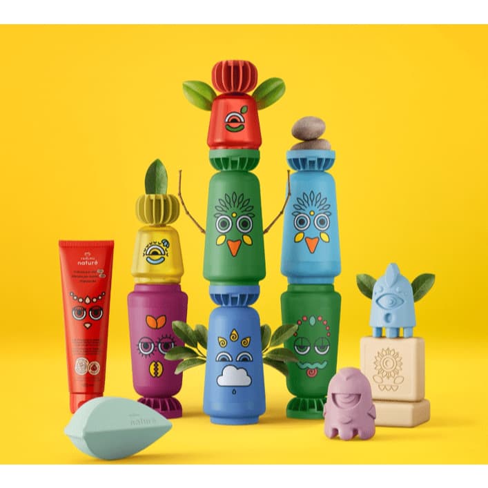 Natura Naturé: Sabonete, Luva de Banho, Refil Shampoo e Condicionador, Hidratante Naturé - À Escolher.