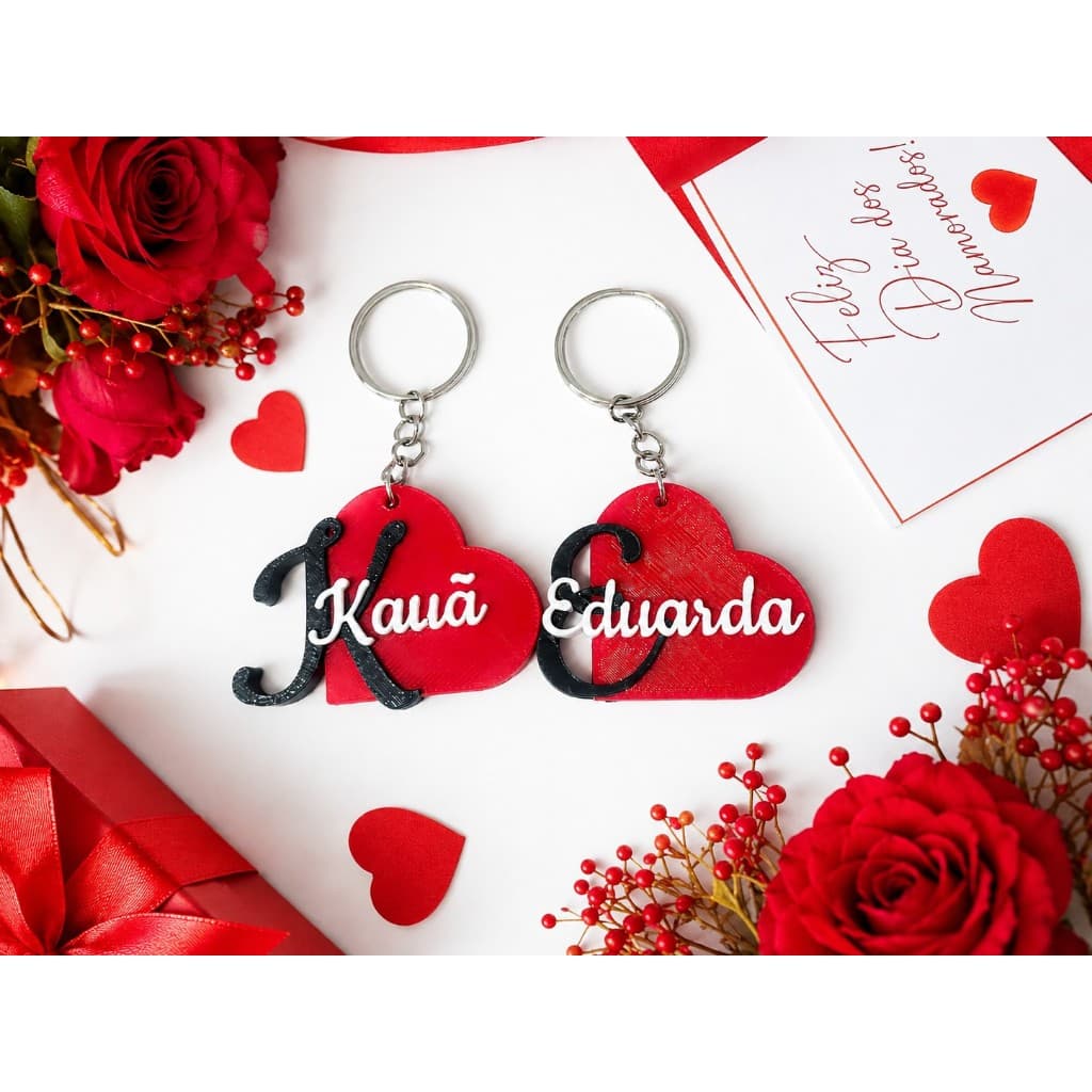 Chaveiro Personalizado com Nome e Inicial em Coração | Presente Dia dos Namorados ❤️