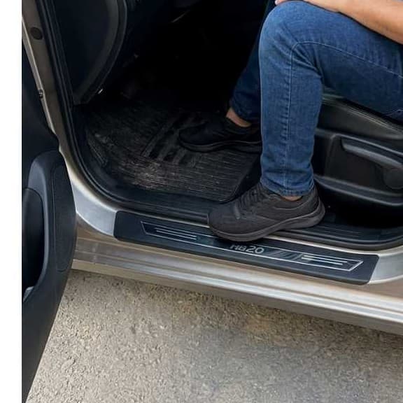 soleira resinada porta Hb20 hyundai proteção 8 peças premium
