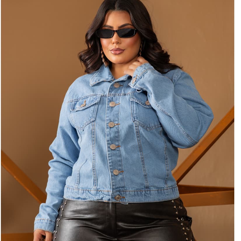 Jaqueta Jeans Plus Size Azul Clara