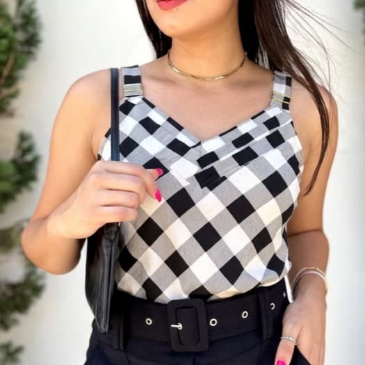 Blusa Regata Feminina Alça Larga Com Alca Grossa Duna Regata Palma Lisa Básica Elegante