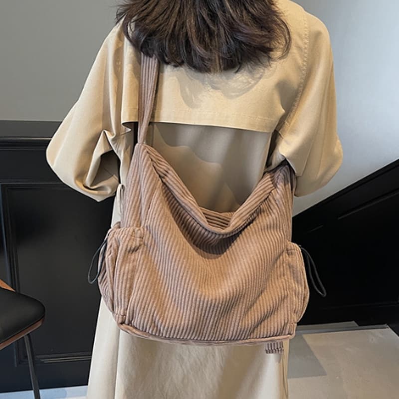 Bolsa Feminina de Ombro Cotelê Grande Capacidade Transversal Casual Universitária
