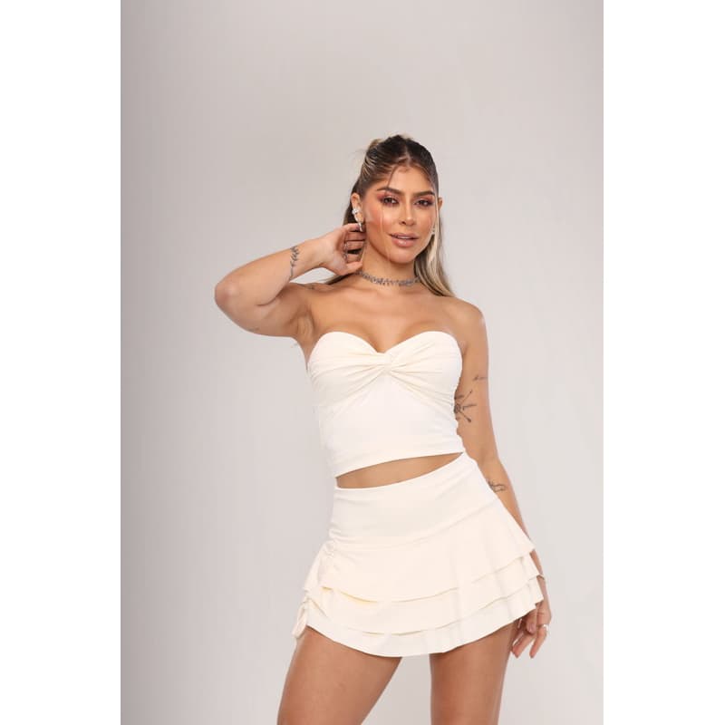 Cropped Tomara Que Caia apertado