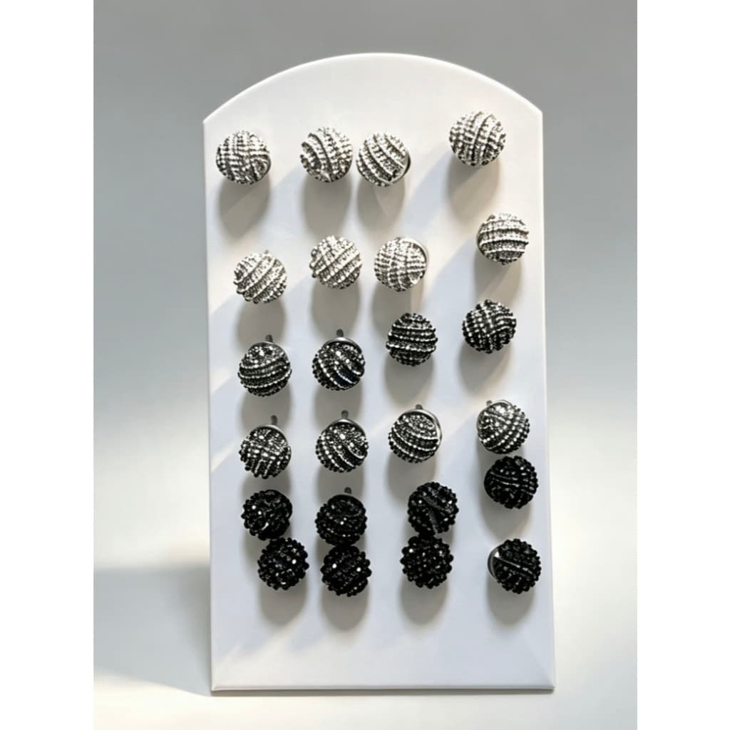 Brinco esfera com pedras brilhantes, elegante acessório feminino
