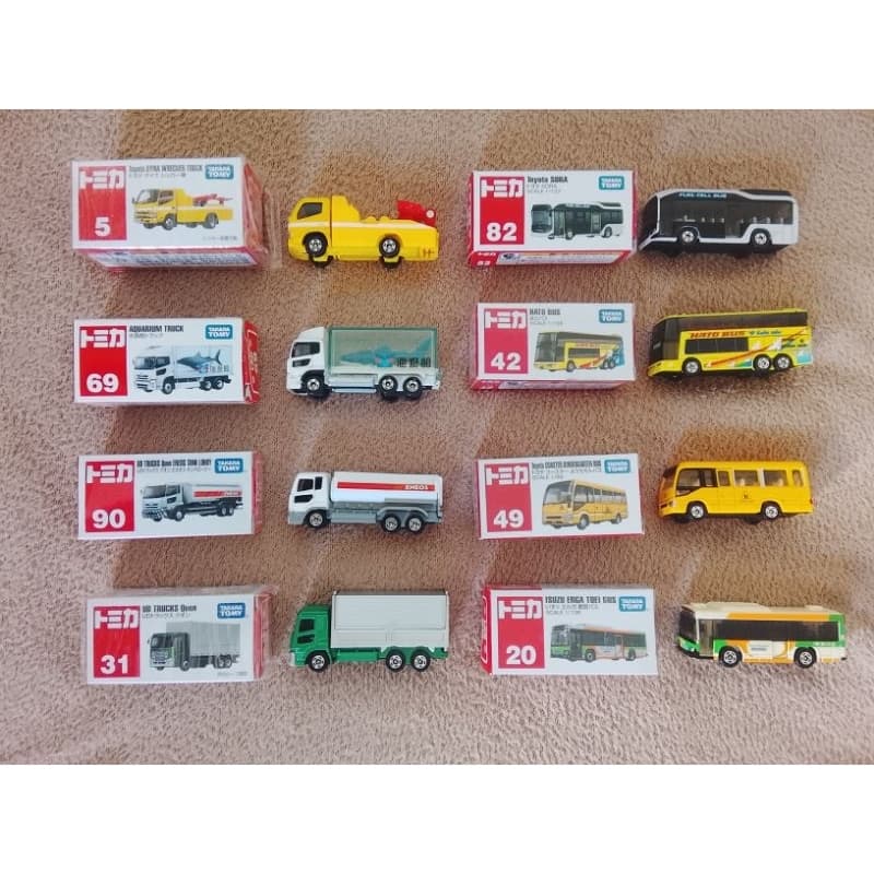 miniaturas de ônibus e caminhão tômica leia descrição