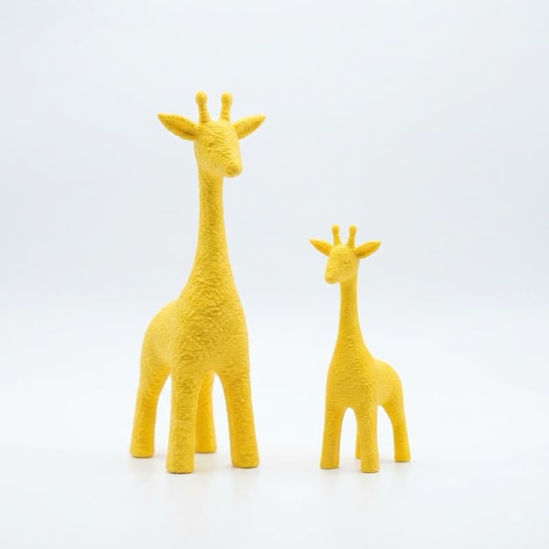 Kit Girafas Decor Decorativas Adornos para Sala Aparador e Mesa Plástico 15cm e 12cm