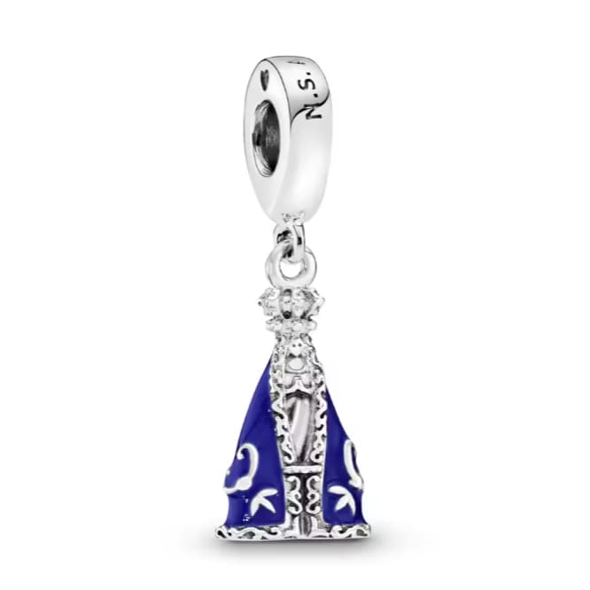 Berloque 100% prata de Nossa Senhora Aparecida, com manto azul de resina e detalhes prata cod 116