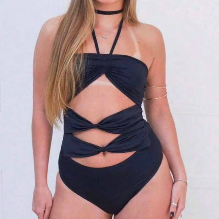 Body Feminino Decote Vazado com Gargantilha Integrada Moda Blogueira Premium Justo Elegante
