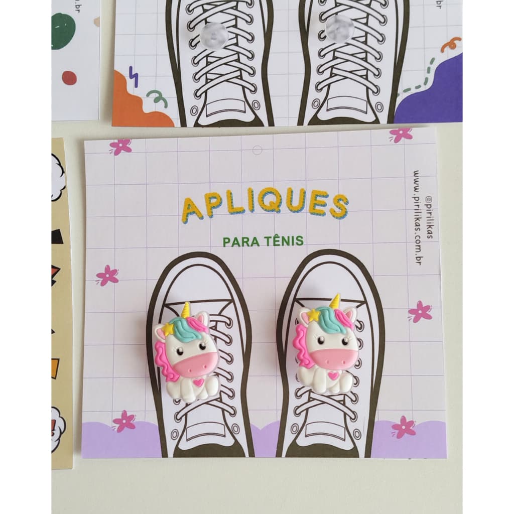 Aplique para Tênis Infantil Unicórnio, Acessório de Calçado Menina, Par Aplique Arco Íris, Borboleta