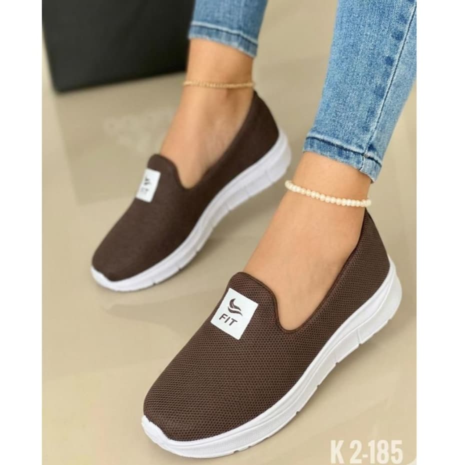 Tênis Feminino Sapatilha Casual Calce fácil Leve Flexível Prático Confortável Marrom