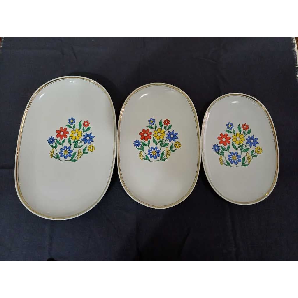 Trio de Travessas , Porcelana Real.