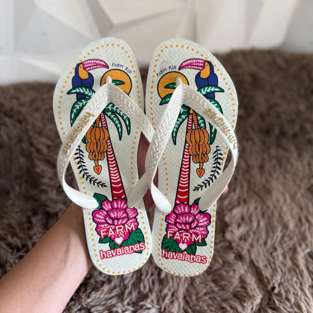 Chinelo Havaianas Feminino Tucano Tropical Estampa Colorida Confortável Verão