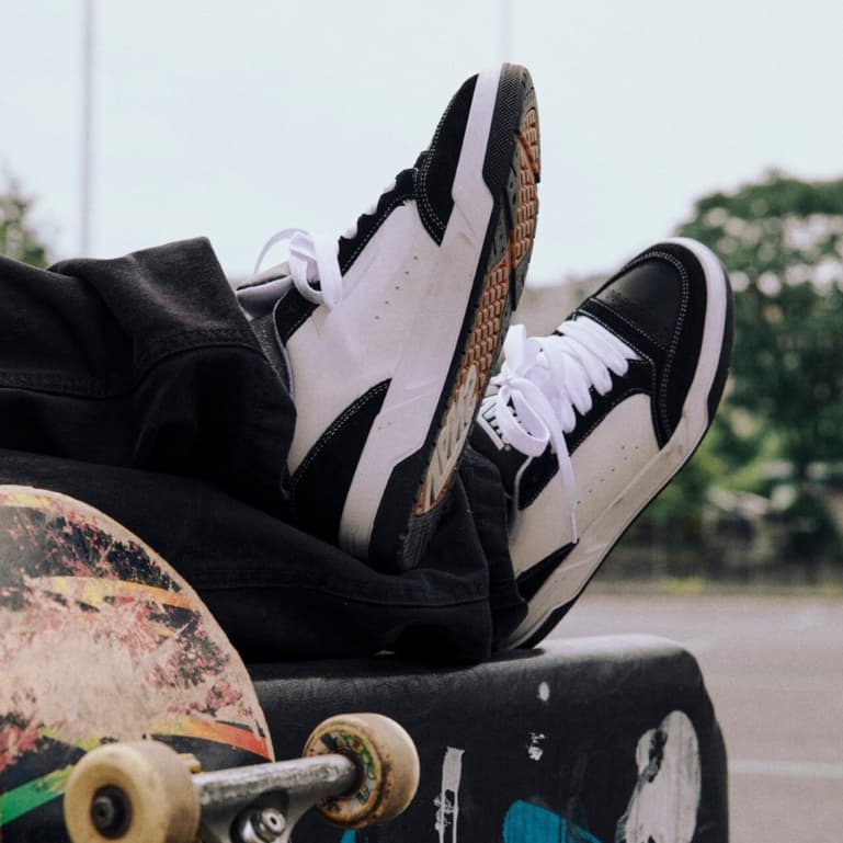 Tênis Casual Branco e Preto Masculino e Feminino Lançamento Linha Super Premium