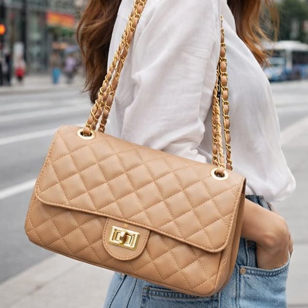 Bolsa Feminina Transversal Alça Corrente Matelassê Tiracolo De Ombro Festa Balada Elegante Pequena Quadrada Promoção