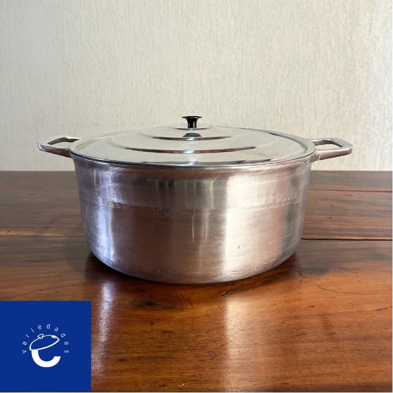 Panela Nº40 - 18 litros - Caçarola grande de alumínio batido fundido com tampa em alumínio leve
