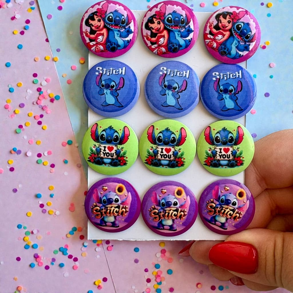 Kit com 12 ou 24 Ímas de Geladeira Fofinhos Tema LILO E STITCH! - Decorativos Fofinhos Cozinha Encantadora